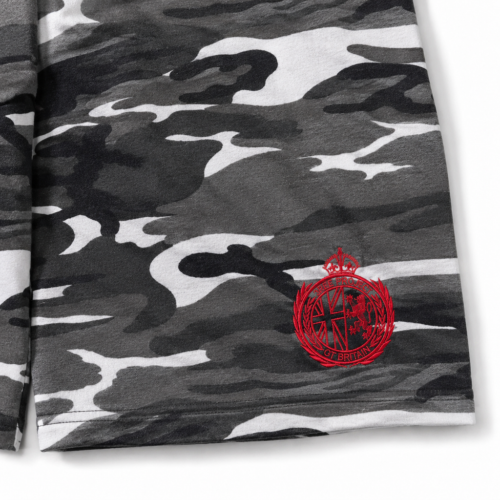 Load image into Gallery viewer, SNOW CAMO SWEATSHORTS
